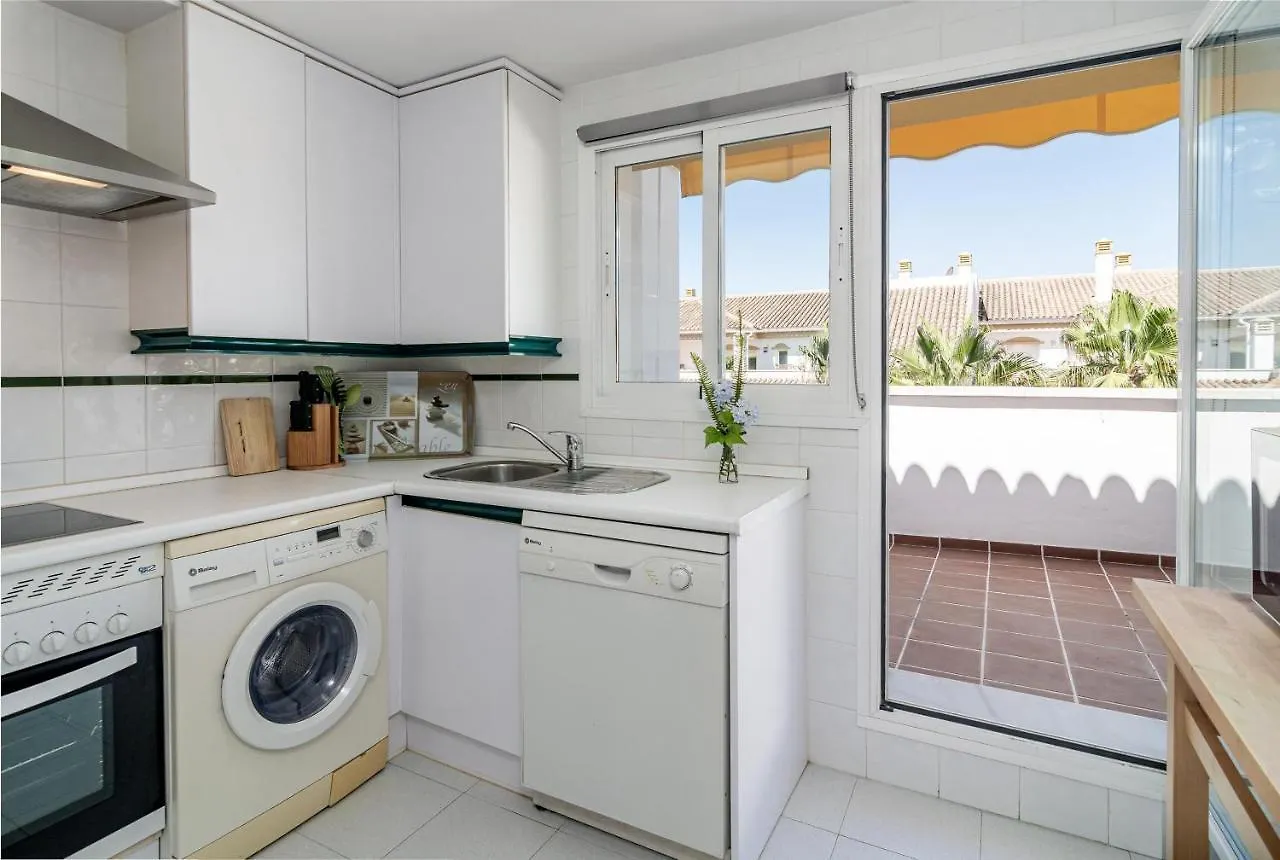 Dn11-2 Bedroom Apartment Close To Puerto Banus Μαρμπέλλα