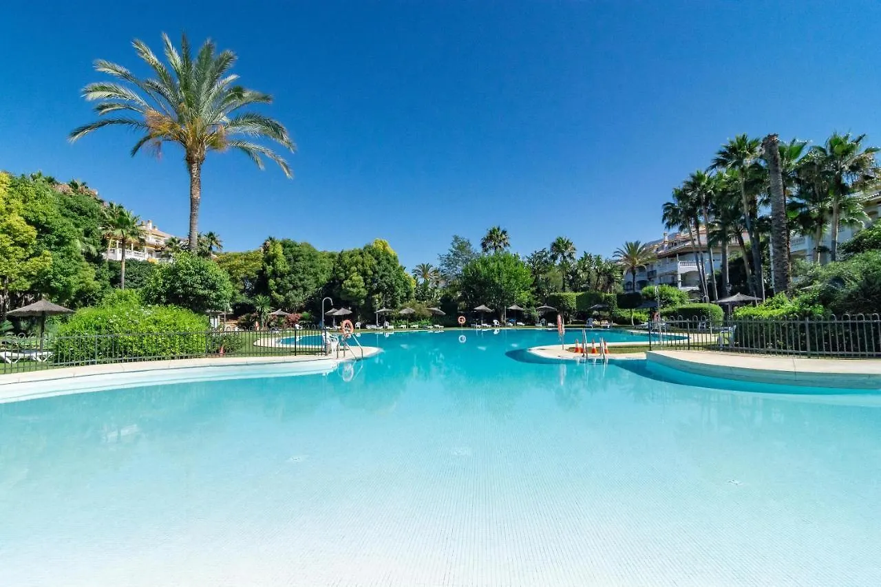 Dn11-2 Bedroom Apartment Close To Puerto Banus Μαρμπέλλα 0*,  Ισπανία