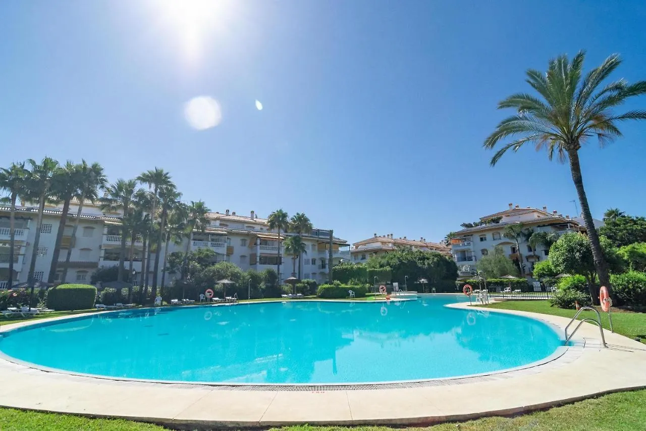 Dn11-2 Bedroom Apartment Close To Puerto Banus Μαρμπέλλα