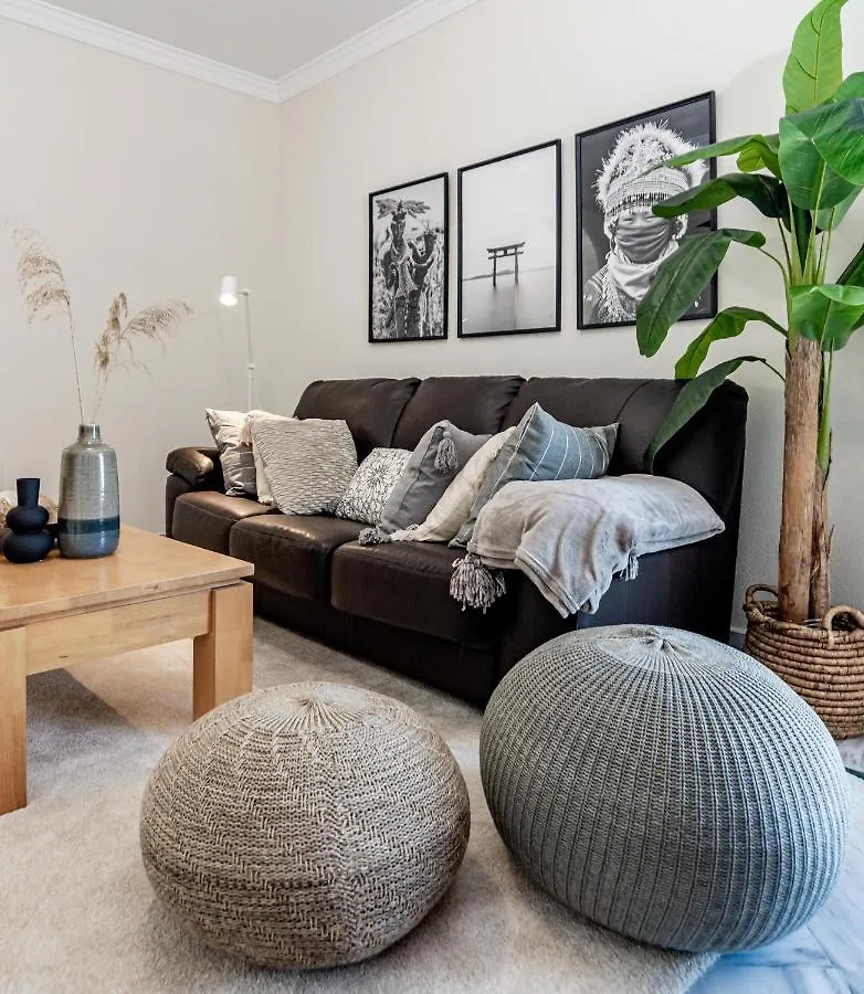 Dn11-2 Bedroom Apartment Close To Puerto Banus Marbella